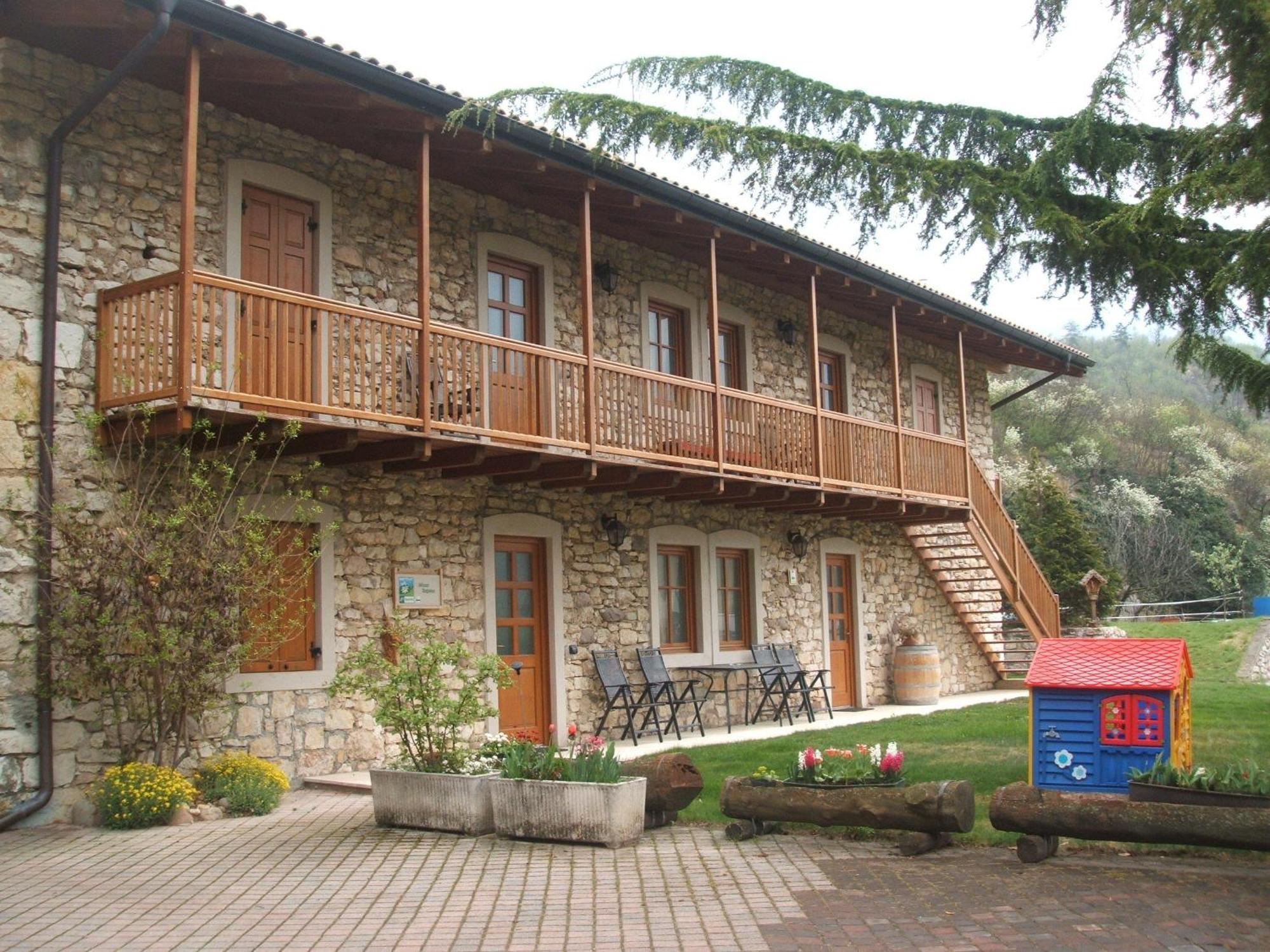 モーリ Agritur Maso Talpinaゲストハウス エクステリア 写真
